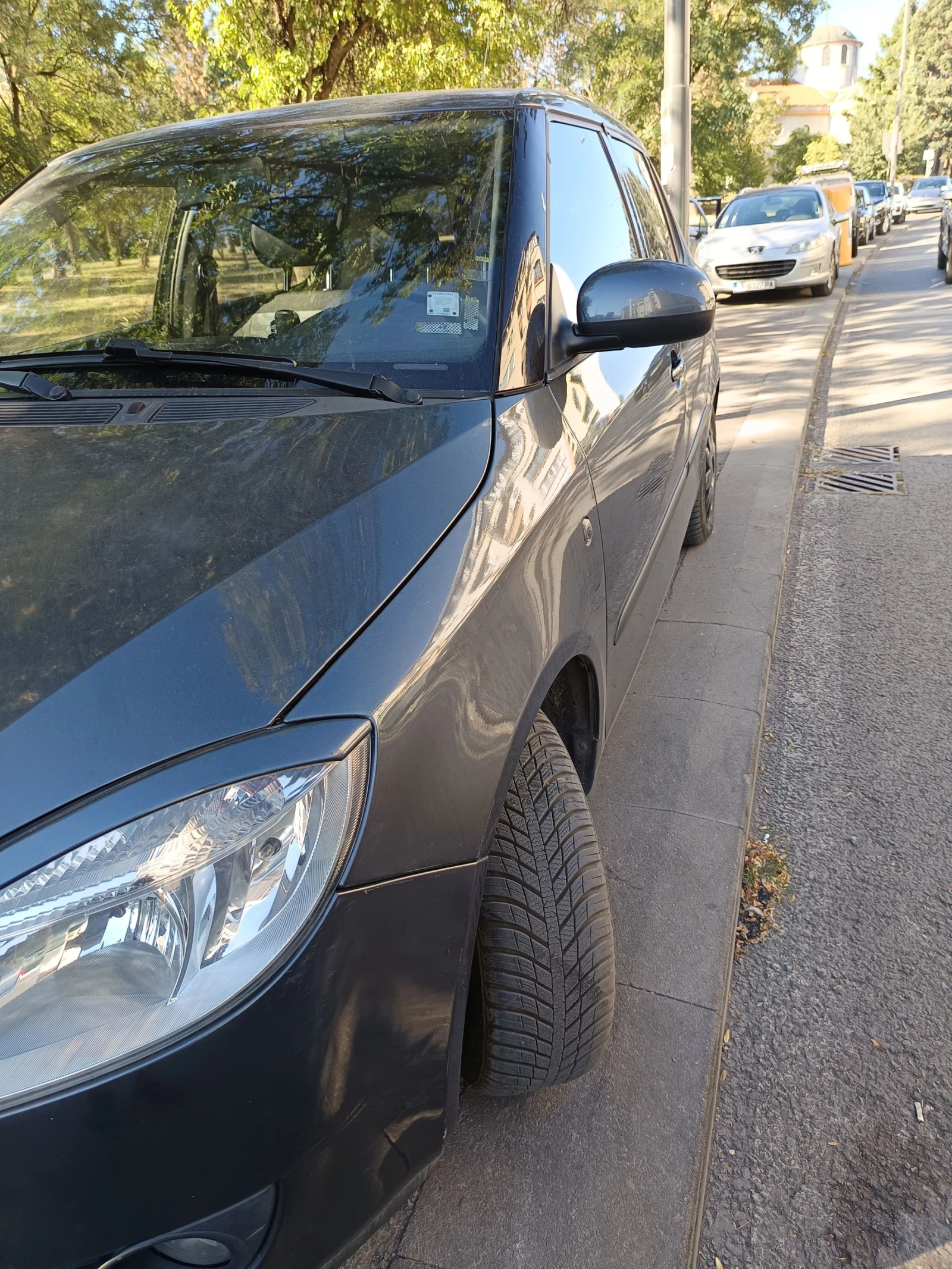 Skoda Fabia, снимка 2 - Автомобили и джипове - 55683301