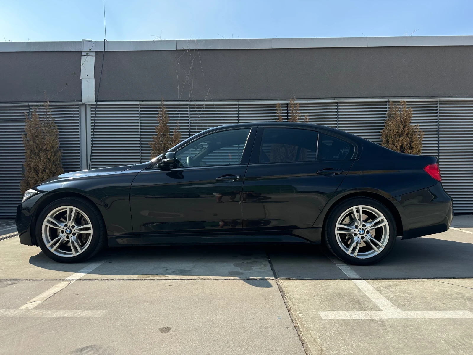 BMW 335 M Package, Shadow Line, Light Package, Comfort Acc, снимка 4 - Автомобили и джипове - 55965807