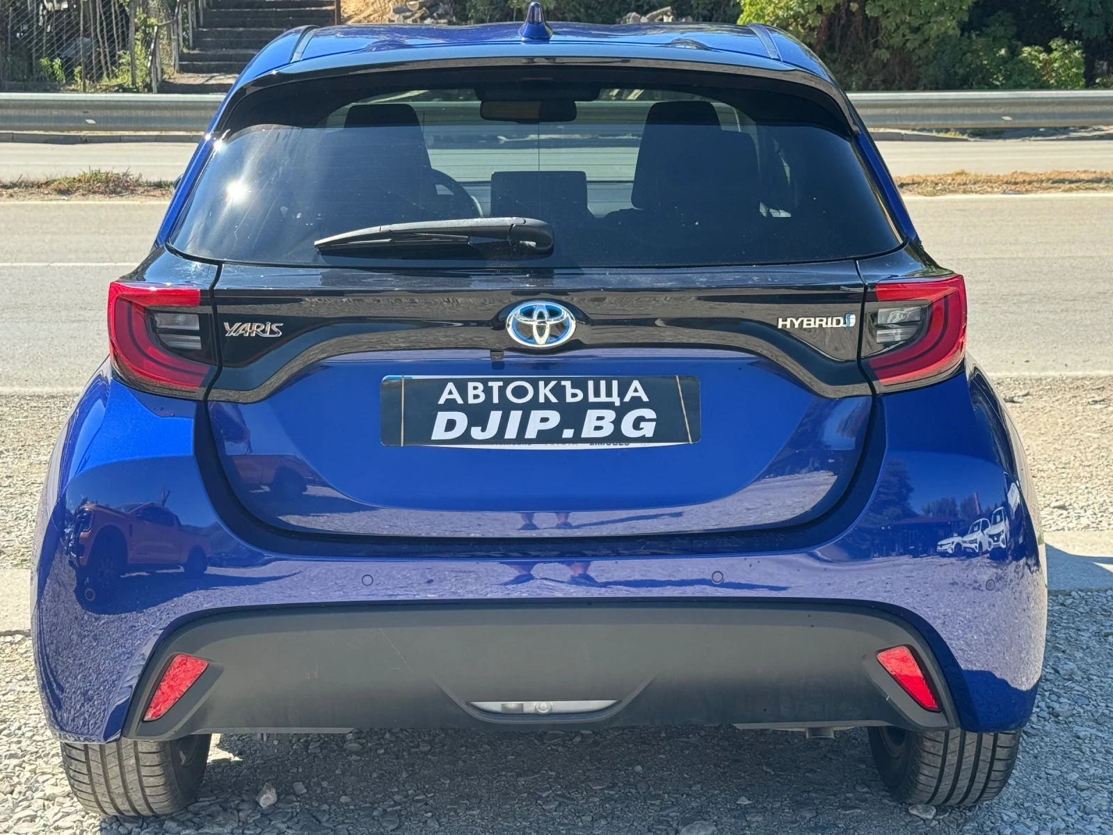 Toyota Yaris 1.5HYBRID.EXECUTIVE/DISTRONIK/KEYLESS, снимка 5 - Автомобили и джипове - 56120940