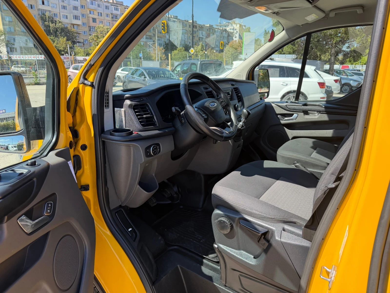 Ford Transit Custom CUSTOM, снимка 8 - Автомобили и джипове - 56127975