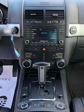 VW Touareg 3.0TDi 224к.с * Навигация* * Face-Lift* , снимка 15