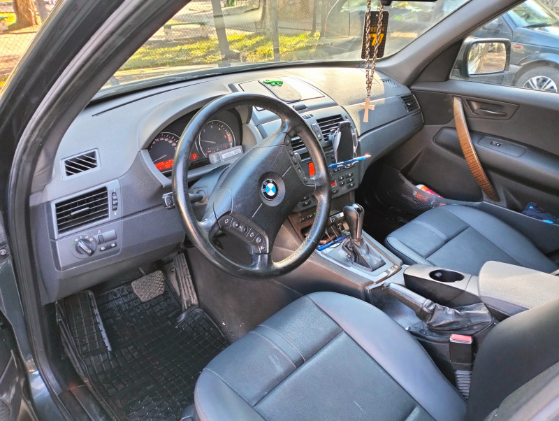 BMW X3, снимка 4 - Автомобили и джипове - 46192336