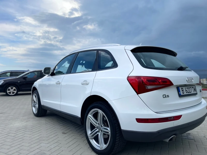 Audi Q5 S-line Quattro, снимка 6 - Автомобили и джипове - 47488602