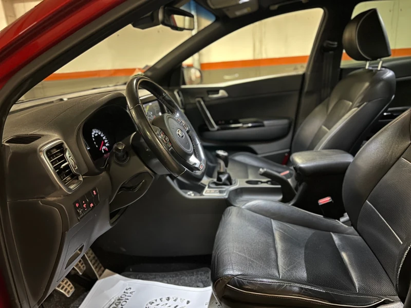 Kia Sportage 2.0CRDI GT-Line-Лизинг през Уникредит , снимка 9 - Автомобили и джипове - 49272359