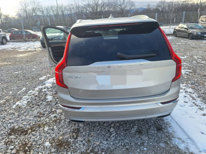 Volvo Xc90, снимка 15 - Автомобили и джипове - 53060637