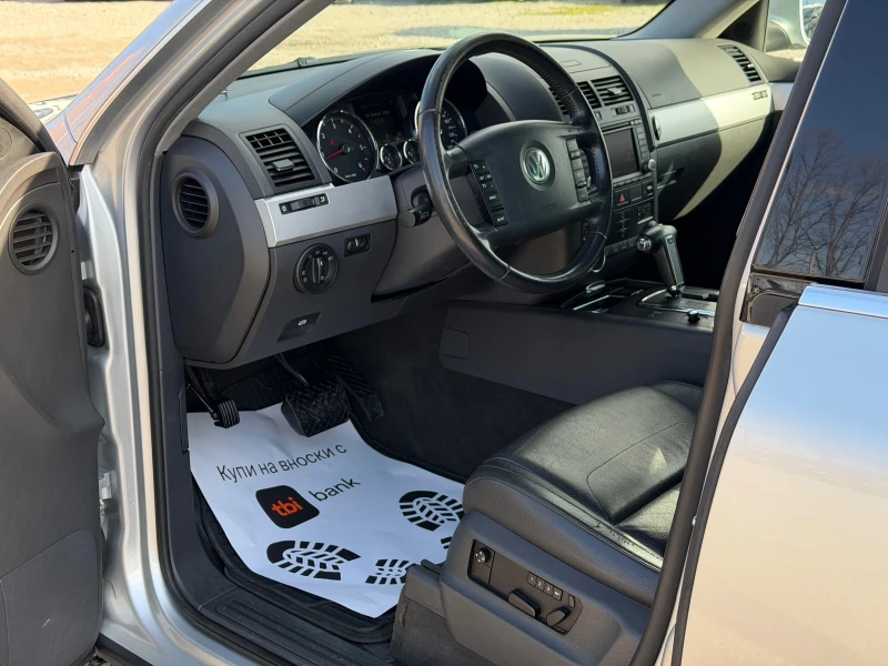 VW Touareg 3.0TDi 224к.с * Навигация* * Face-Lift* , снимка 9 - Автомобили и джипове - 53576664