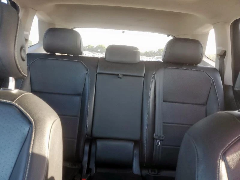 VW Tiguan SE - изображение 10