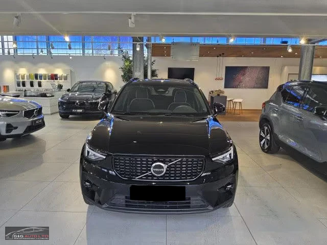 Volvo XC40 2.0HEV/197HP/B4/PANO/ULTIMATE-DARK/MEMO/H&K/738g - изображение 2