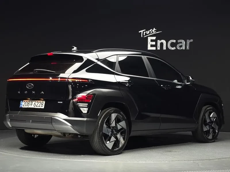 Hyundai Kona, снимка 2 - Автомобили и джипове - 55309535