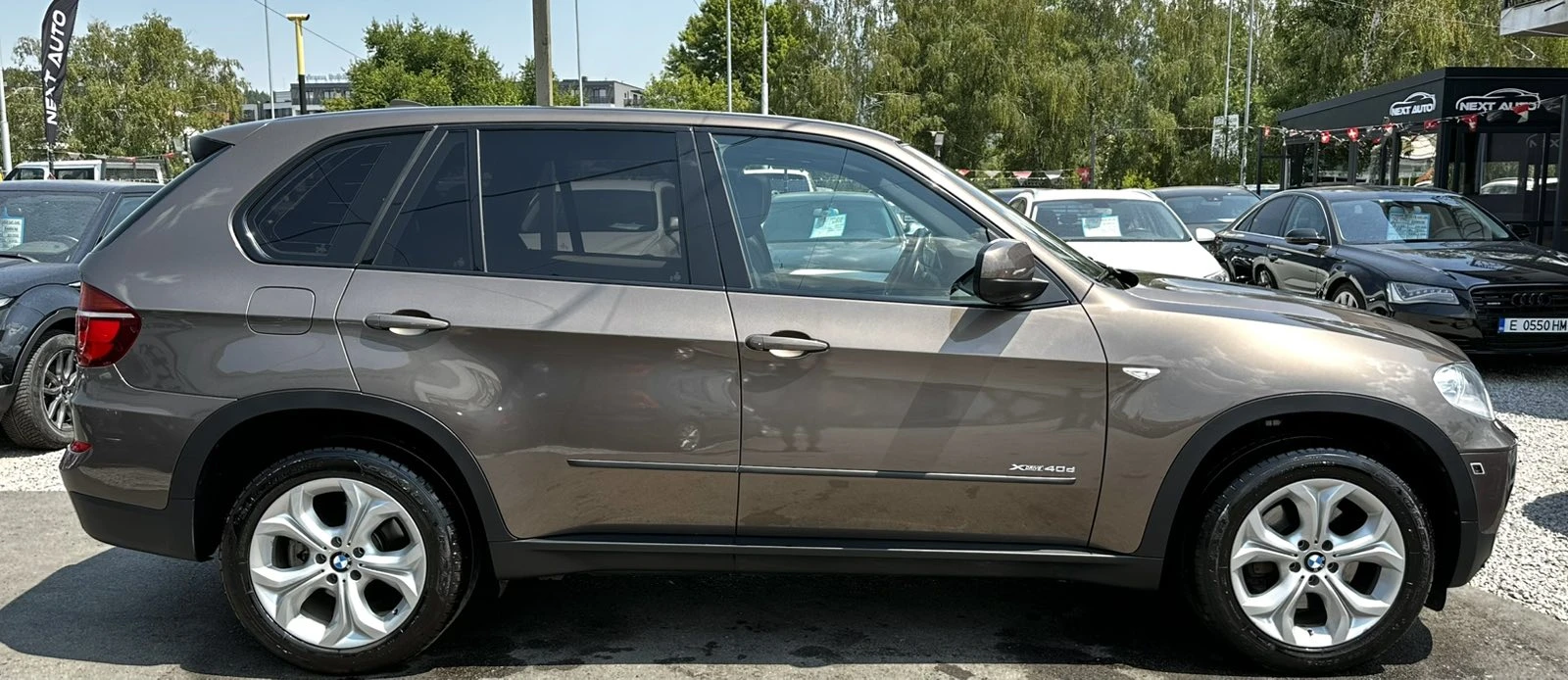 BMW X5 xDrive40d 3.0D 306HP PANO SWISS - изображение 4