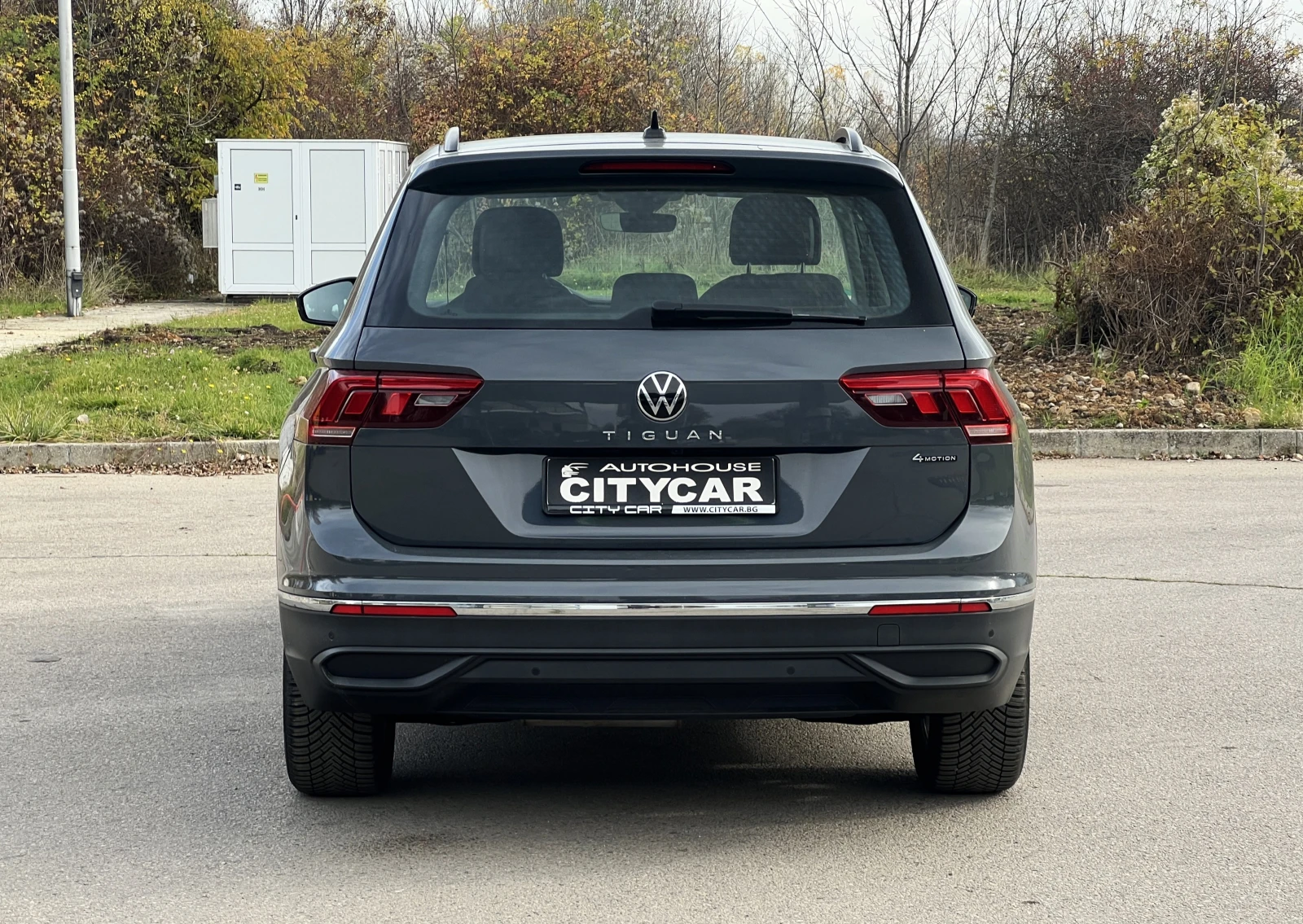 VW Tiguan 2.0 TDI 4-MOTION/LIFE/CAMERA/FRONT ASSIST/LANE ASS - изображение 5