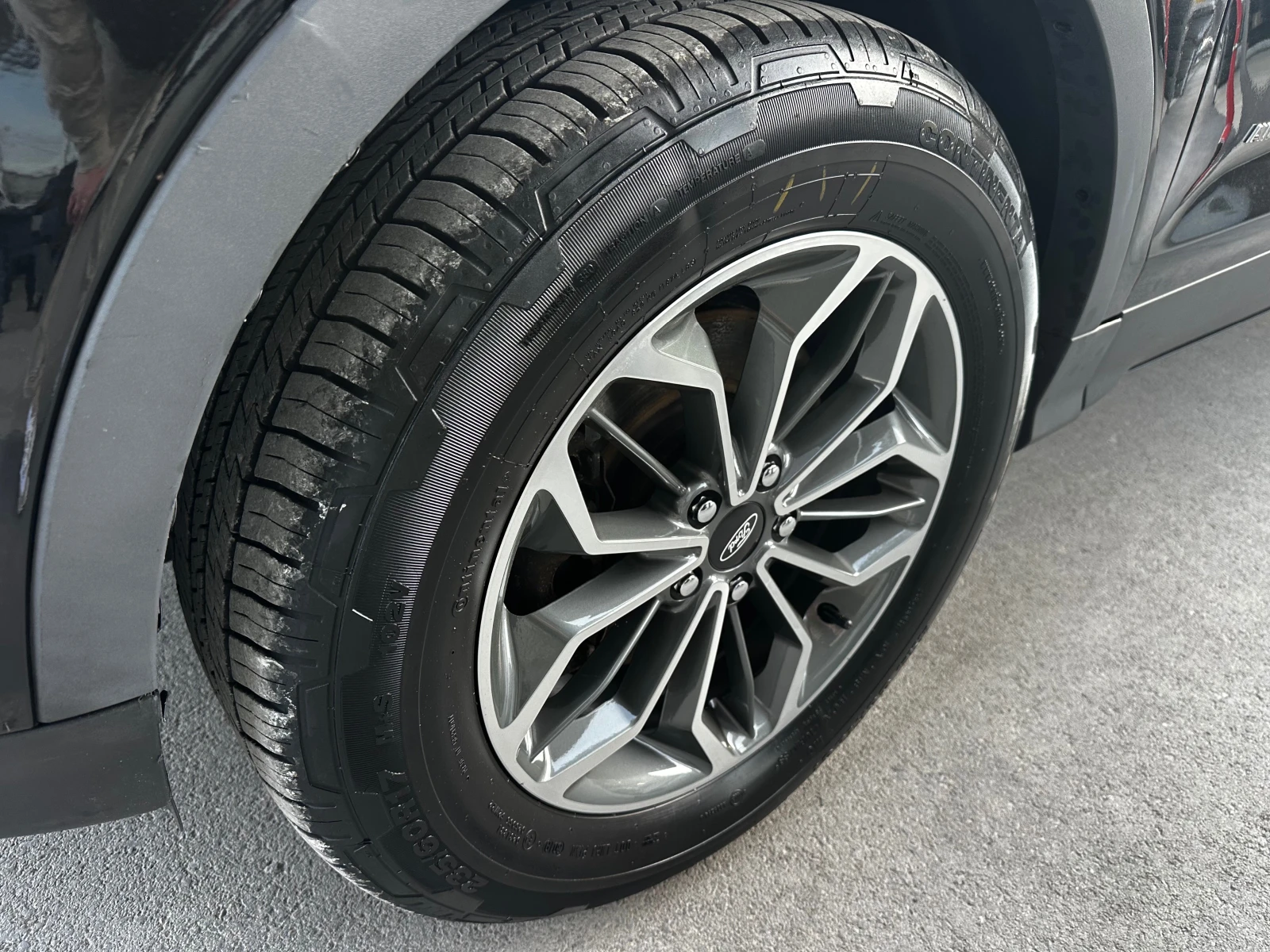 Ford Kuga 1.5 SCTI 4x4 Автомат* 150 000км, снимка 5 - Автомобили и джипове - 53840599