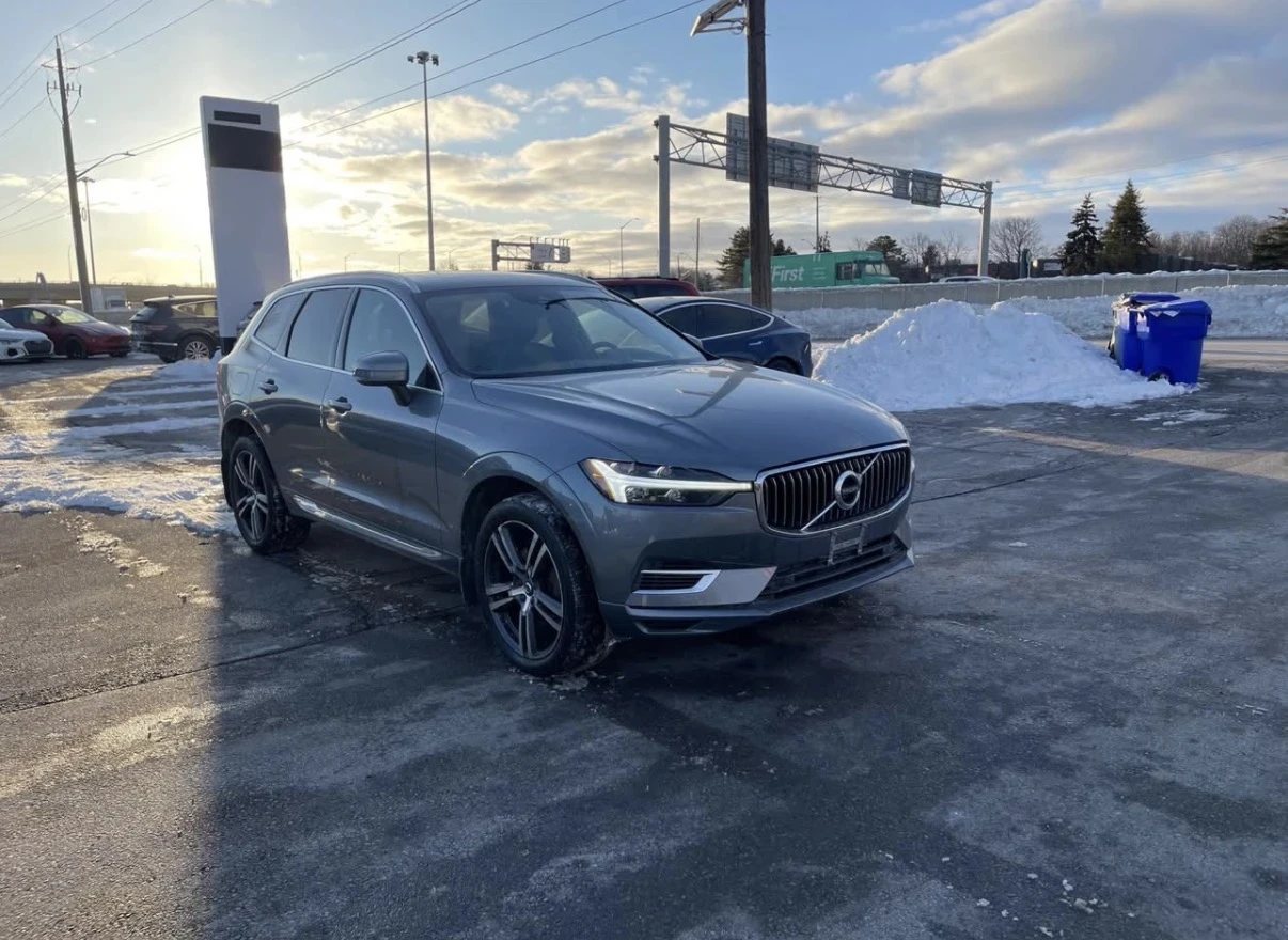 Volvo XC60 T8 AWD * Plug-in Hybrid * Без Инциденти * Carfax *, снимка 3 - Автомобили и джипове - 53867212