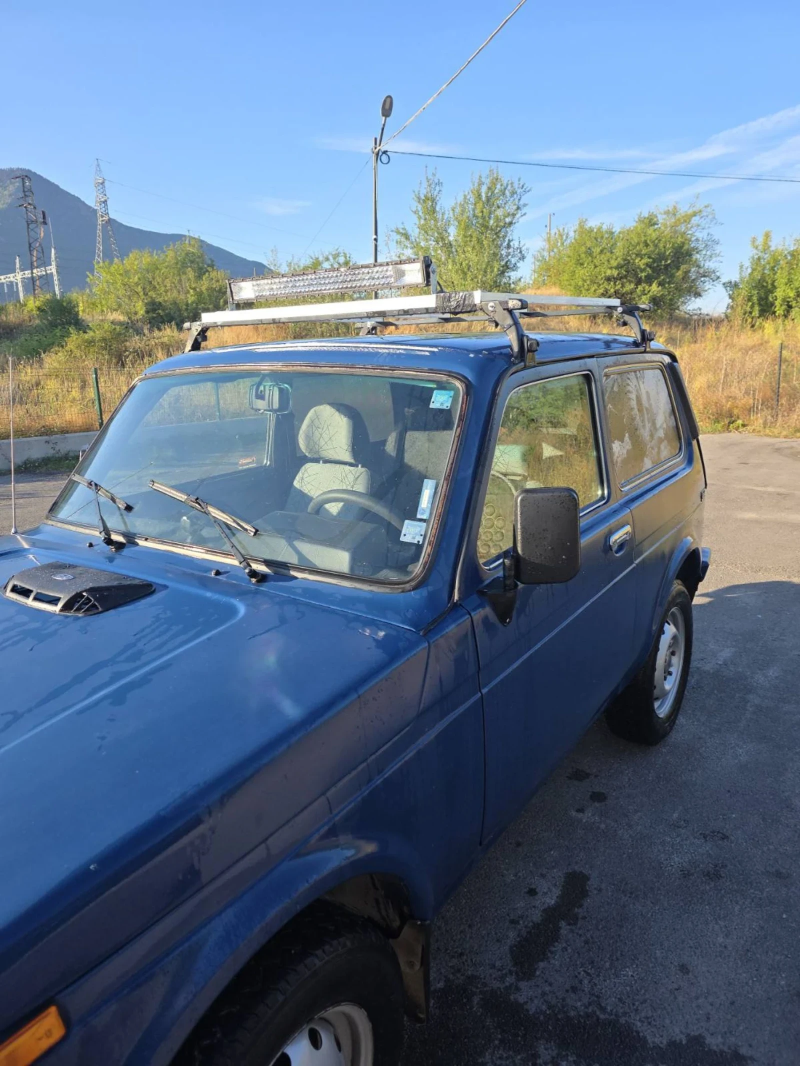 Lada Niva 1.7 Газ/Бензин, снимка 6 - Автомобили и джипове - 53910492