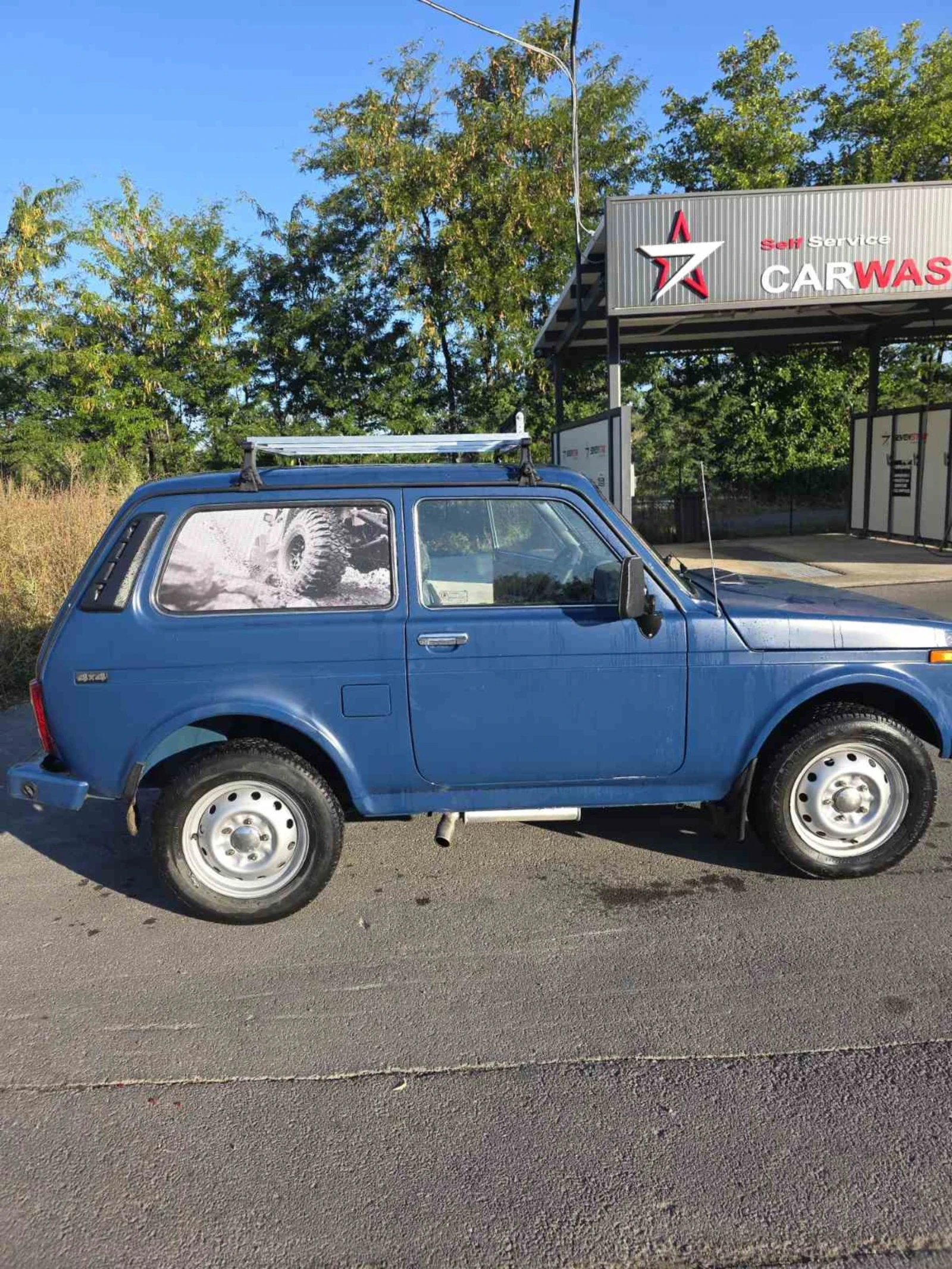 Lada Niva 1.7 Газ/Бензин, снимка 8 - Автомобили и джипове - 53910492