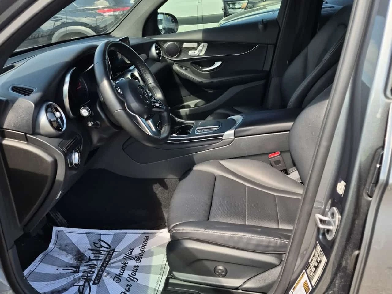 Mercedes-Benz GLC 300 COUPE/CARFAX/ШИБИДАХ, снимка 6 - Автомобили и джипове - 54128602