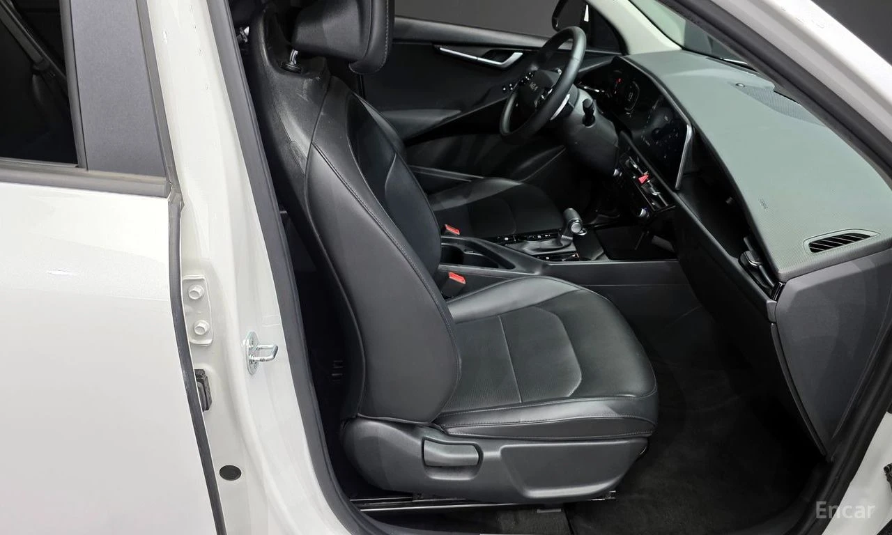 Kia Niro TRENDY* REAR-CAMERA* DIGITAL* HEATED-SEATS* , снимка 13 - Автомобили и джипове - 54511067