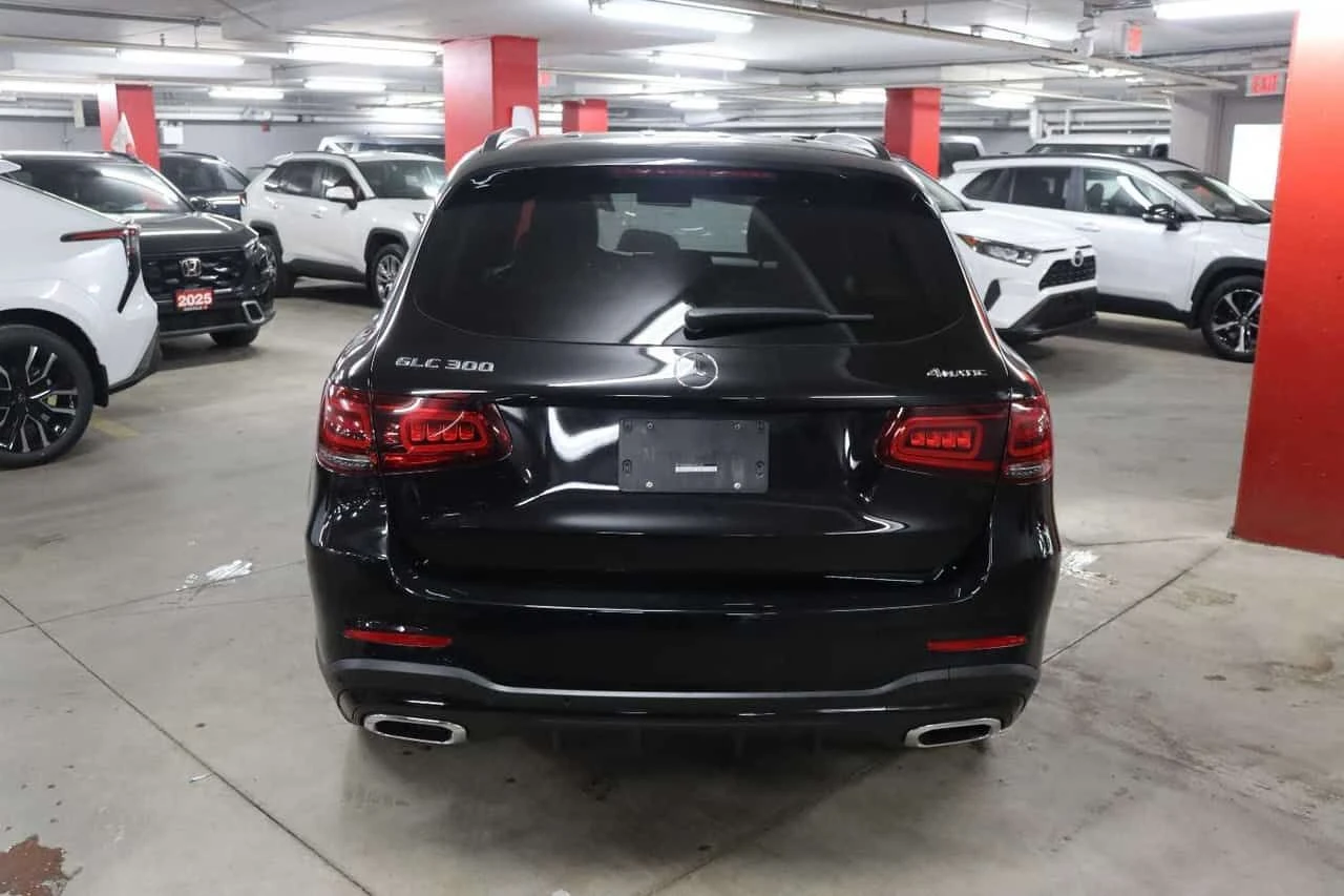 Mercedes-Benz GLC 300  | PREMIUM PACK | PANO | MEMORY | , снимка 4 - Автомобили и джипове - 54641400