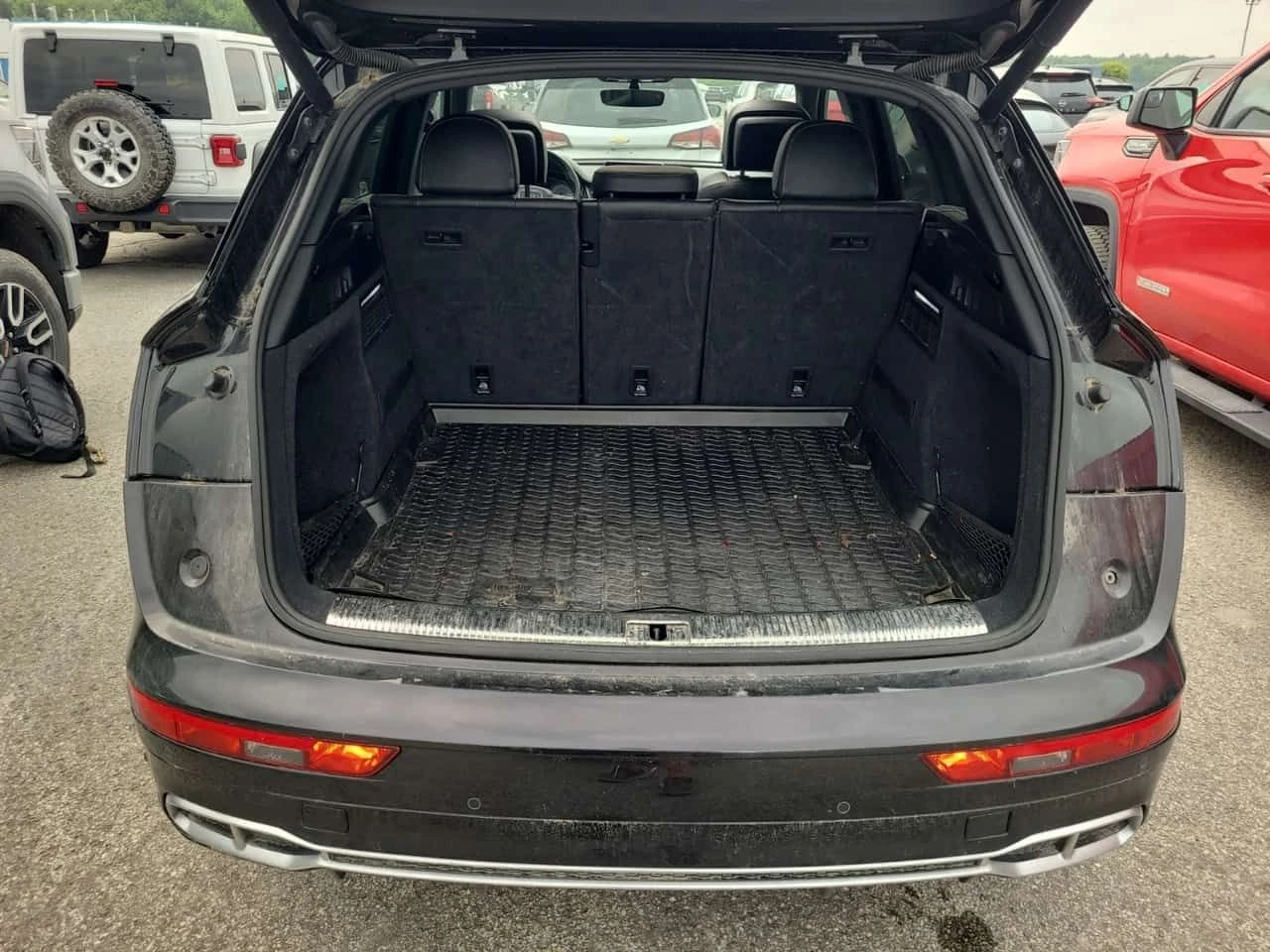 Audi SQ5 * 3.0 TFSI * PROGRESSIV * CARFAX * , снимка 13 - Автомобили и джипове - 55454443