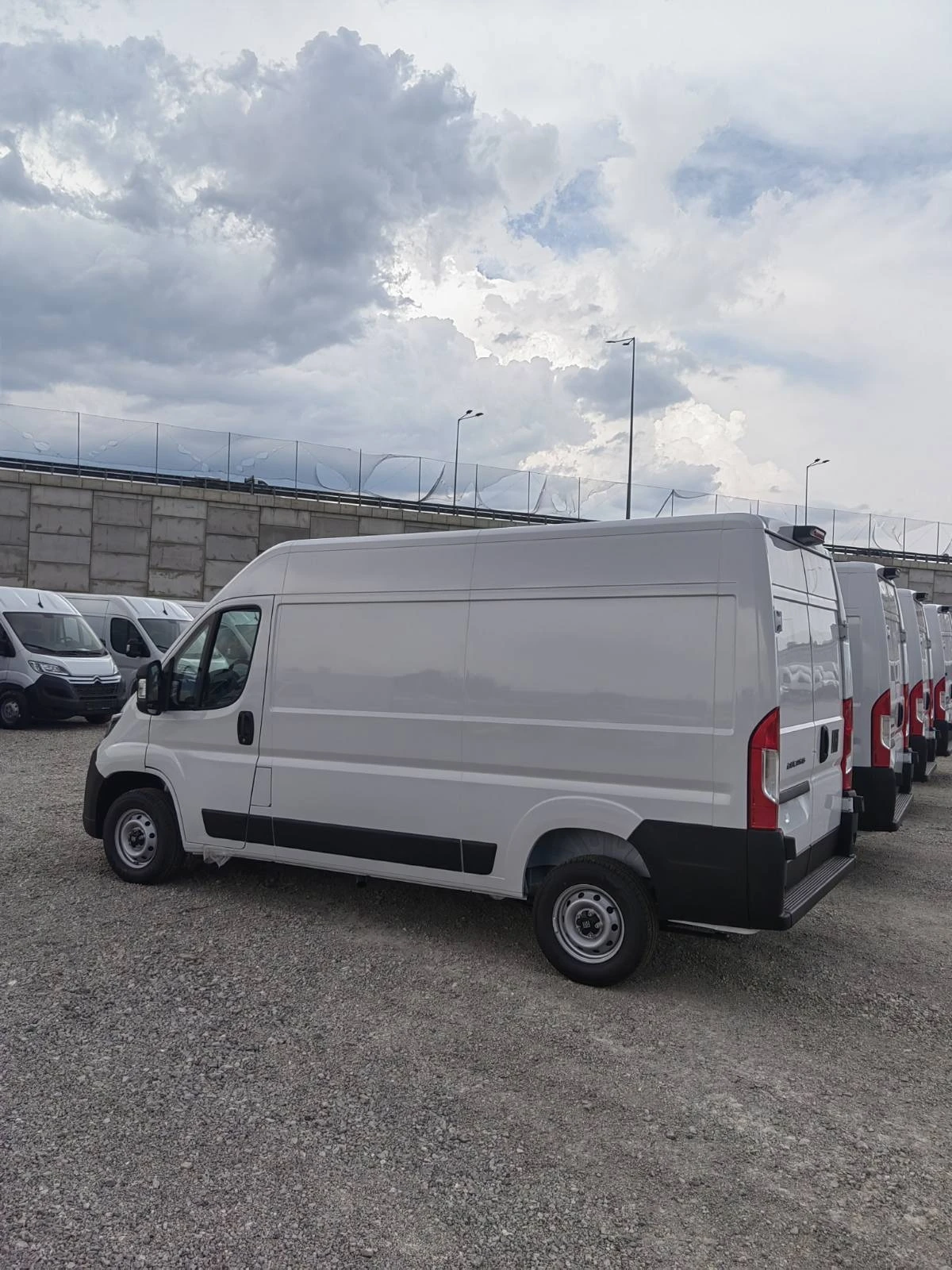 Fiat Ducato DUCATO L4H2 15куб.м. 2.2 BlueHDI 140 MT  - изображение 5