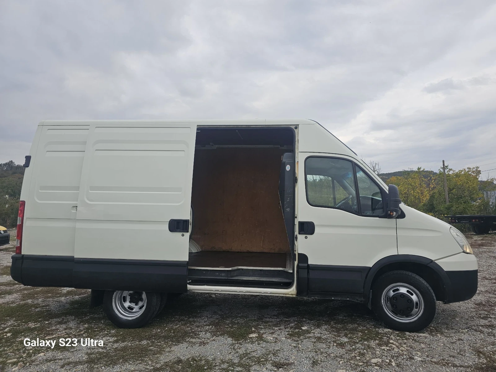 Iveco Daily 40C15/3.0HPi/N1 - изображение 8