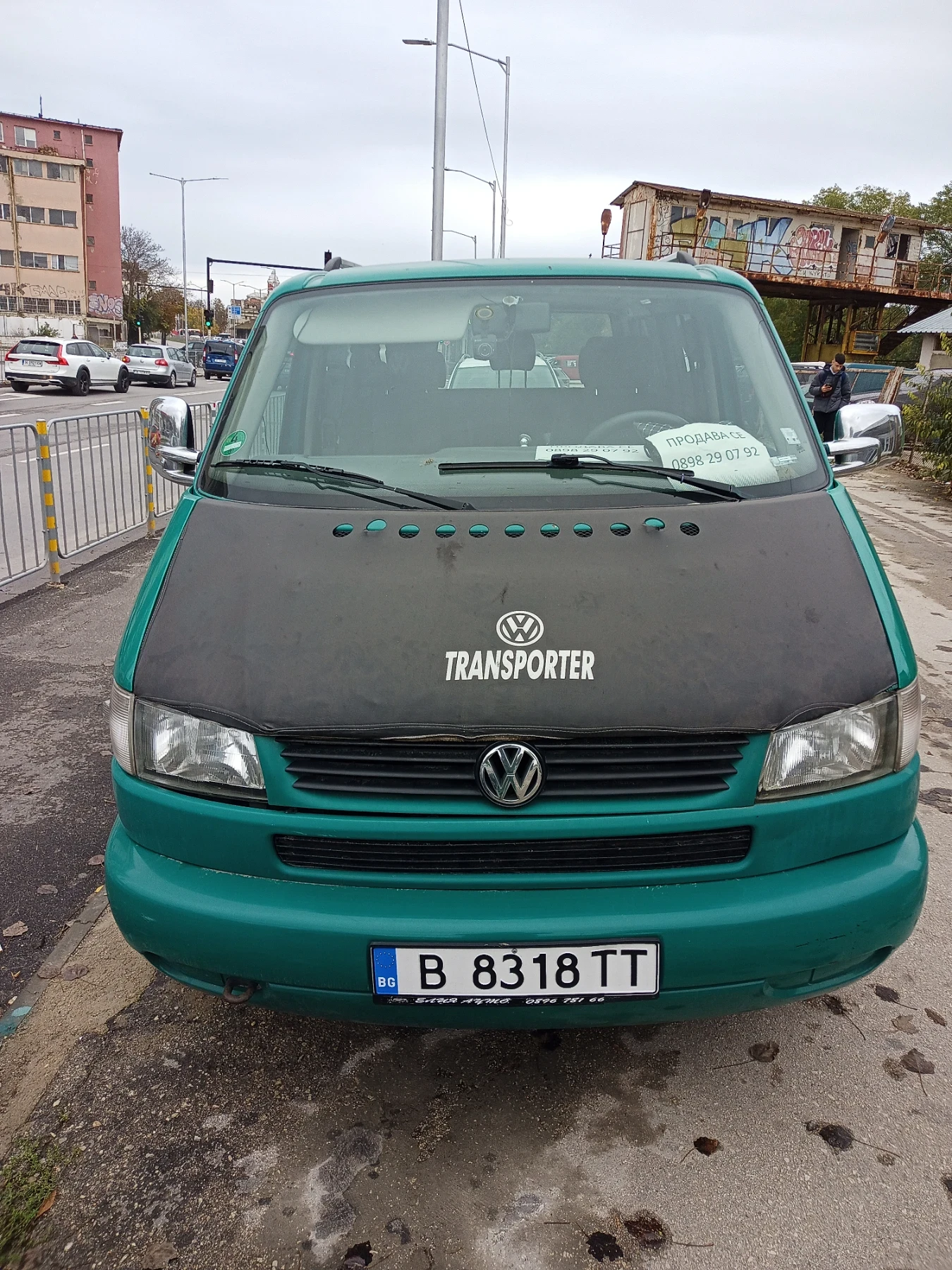 VW Multivan, снимка 2 - Бусове и автобуси - 54208537