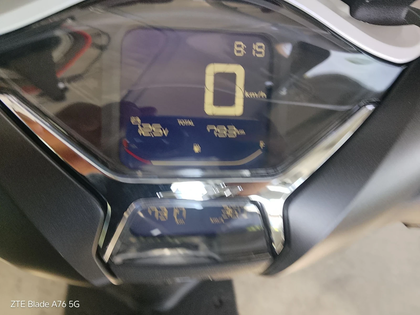 Honda Sh 125 ABS LED 800km, снимка 9 - Мотоциклети и мототехника - 54953530