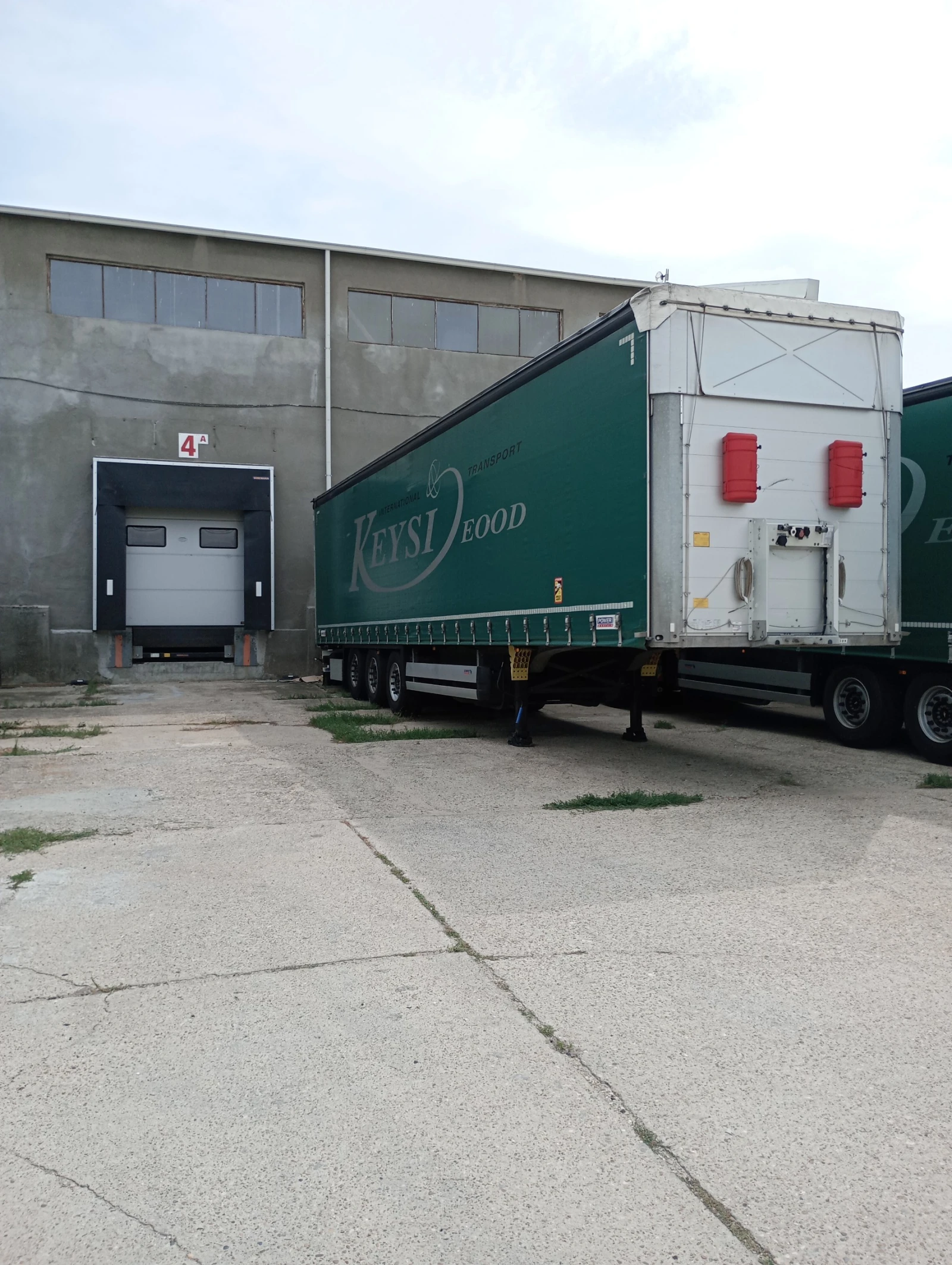  Schmitz | Mobile.bg   2