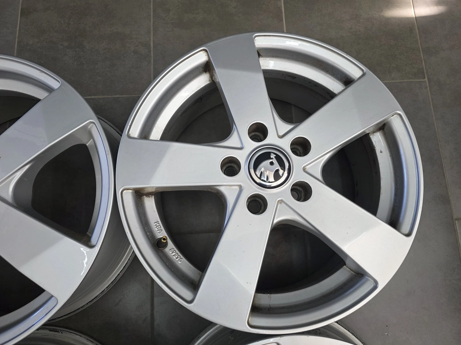 Джанти за Skoda, снимка 4 - Гуми и джанти - 56724036