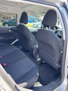 Peugeot 308 1.6 BlueHDI, снимка 12