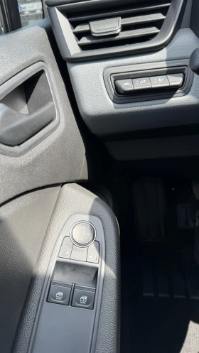 Renault Clio Life 1.0 i Първи собственик от България, снимка 14