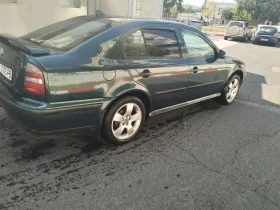 Skoda Octavia 1.6 i, снимка 3