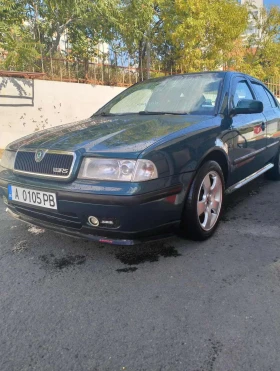 Skoda Octavia 1.6 i, снимка 10