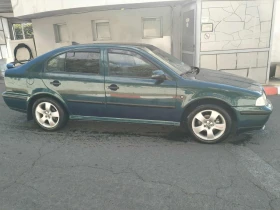 Skoda Octavia 1.6 i, снимка 5