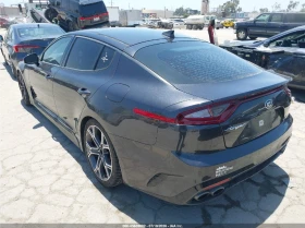 Kia Stinger GT1 / DISTRONIC / ОБДУХ / ПОДГРЕВИ / HARMAN/KARDON, снимка 4