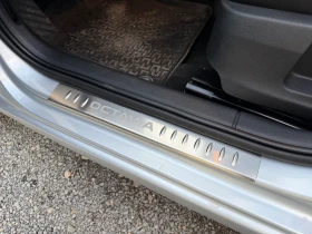 Skoda Octavia 1.6TDI DSG Automatic XENON, снимка 17