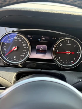 Mercedes-Benz E 220 ТОП СЪСТОЯНИЕ/ 2 компл. НОВИ гуми / БАРТЕР/, снимка 12