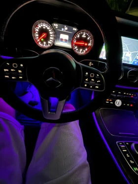 Mercedes-Benz E 220 ТОП СЪСТОЯНИЕ/ 2 компл. НОВИ гуми / БАРТЕР/, снимка 15