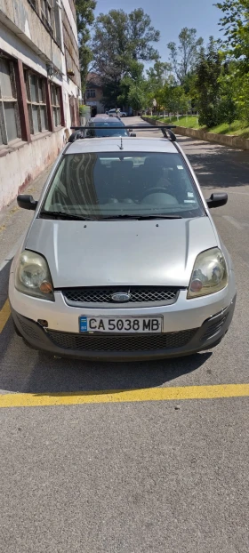 Ford Fiesta 1.4, снимка 1