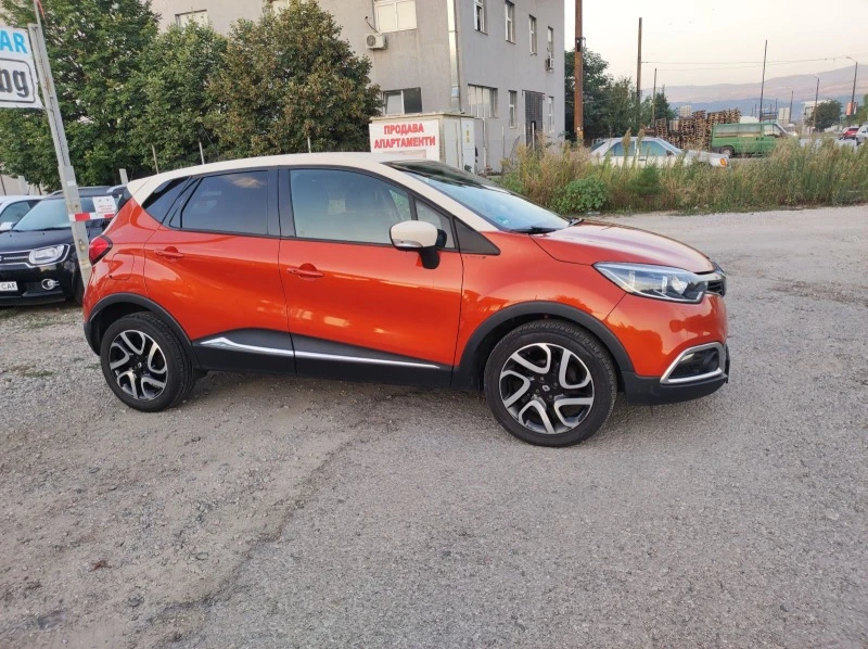 Renault Captur LIMITED EDITION , снимка 2 - Автомобили и джипове - 42373716