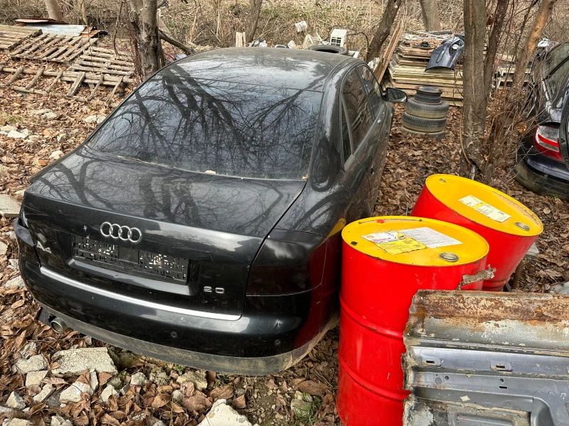 Audi A4 2.0 130кс , снимка 3 - Автомобили и джипове - 47147130