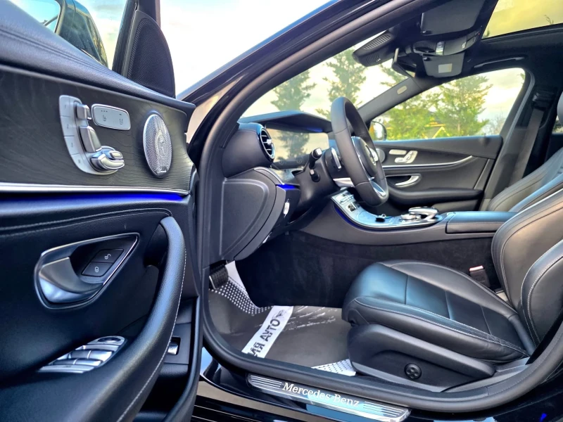 Mercedes-Benz E 220 D FULL AMG LINE ПАНОРАМА BURMEISTER ЛИЗИНГ 100%, снимка 13 - Автомобили и джипове - 49777726