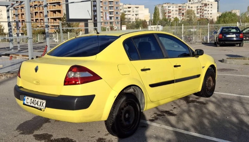 Renault Megane 2, снимка 7 - Автомобили и джипове - 52257408