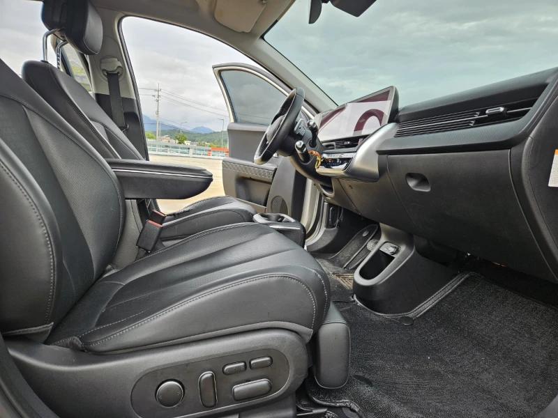 Hyundai Ioniq 5 Long Range Exclusive ПРОВЕРЕНА, снимка 8 - Автомобили и джипове - 52275370