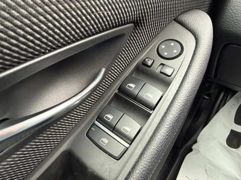 BMW 525 3.0/Бензин/Ръчни скорсти, снимка 15 - Автомобили и джипове - 52638831