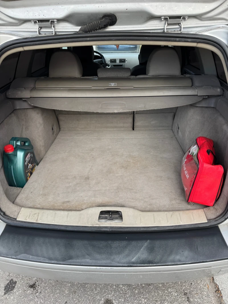 Volvo V50, снимка 12 - Автомобили и джипове - 52955887