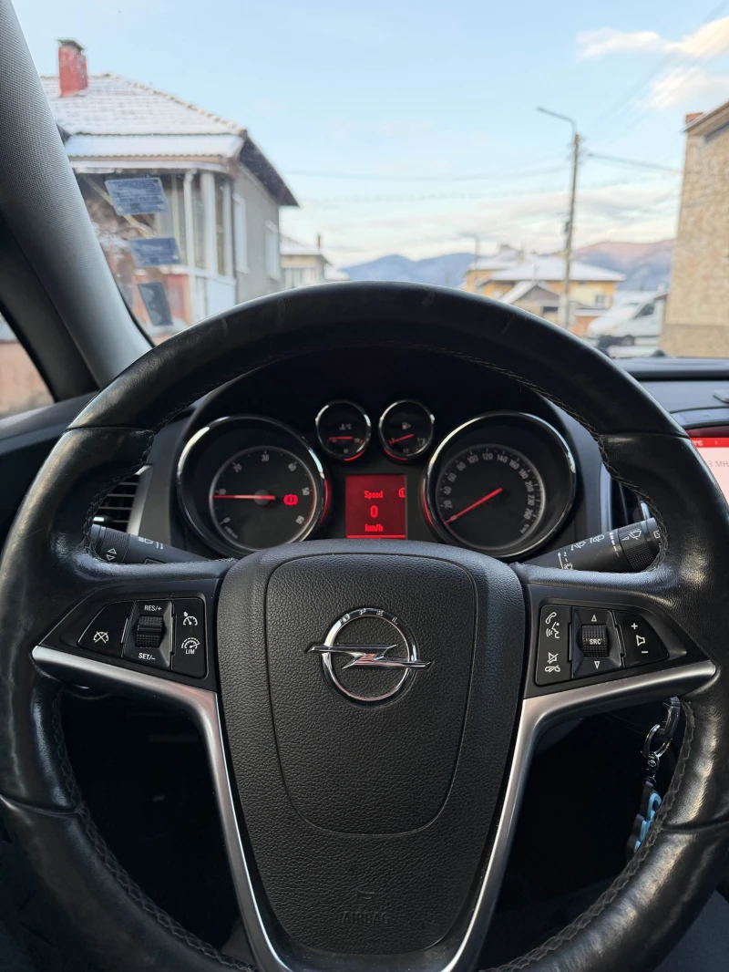 Opel Astra 1.7CDTI Navi/Подгрев, снимка 3 - Автомобили и джипове - 53034944
