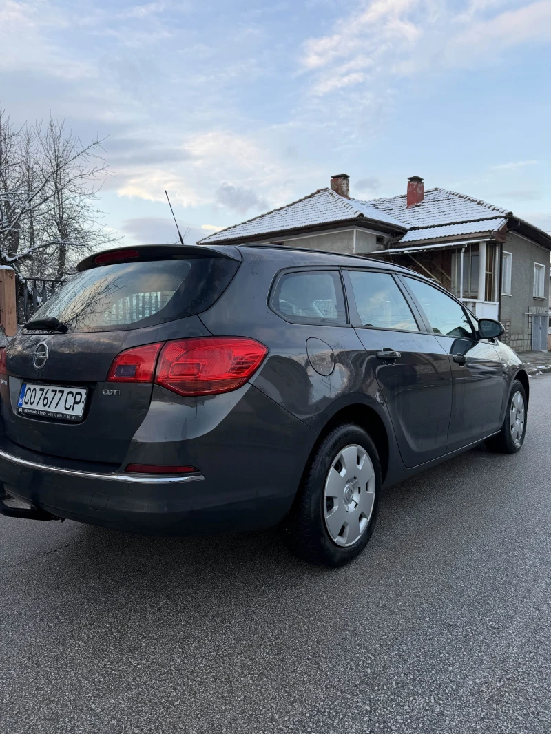 Opel Astra 1.7CDTI Navi/Подгрев, снимка 12 - Автомобили и джипове - 53034944