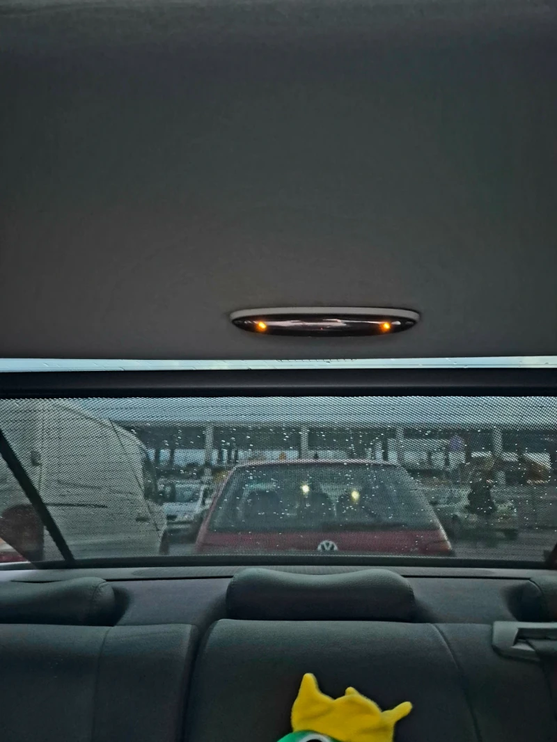 Mercedes-Benz E 320, снимка 17 - Автомобили и джипове - 53145332