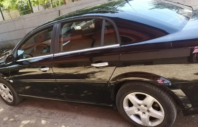 Opel Vectra Напълно обслужена - 4000 лв. - 77435979 1